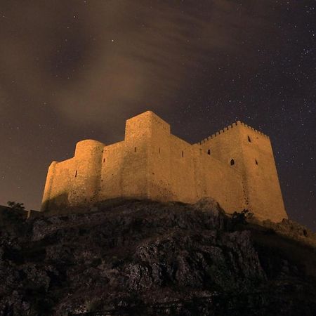 Vila Mesoncillo Neo Hornos Exteriér fotografie