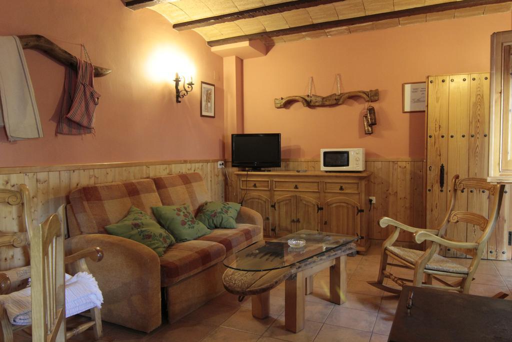 Vila Mesoncillo Neo Hornos Exteriér fotografie